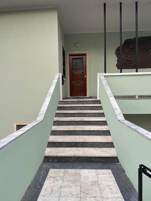 Apartment 1 Center Κοΐμπρα Εξωτερικό φωτογραφία